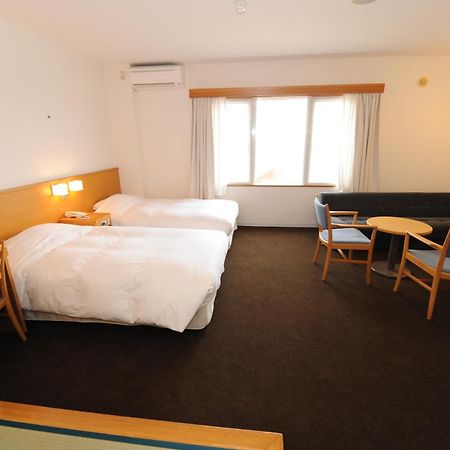Hotel Familio Tateyama Tateyama  Chambre photo